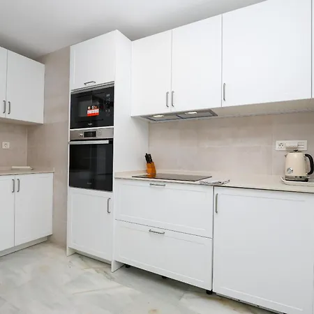 Beachfront - Dona Sofia *